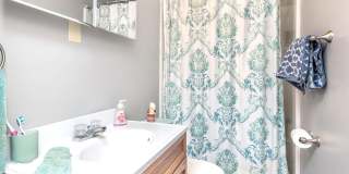 3 bedroom in heart of South Side Gallery 11