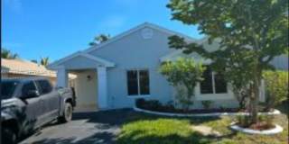 3832 NW 107th Way Gallery 1