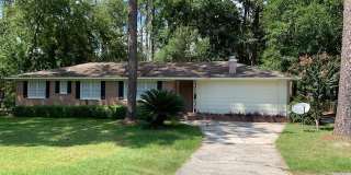 3 Bedroom 2 Bath Brick home in Valdosta Gallery 1