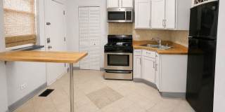 Bright & Spacious First-Floor 2-Bedroom Residence Near Logan Square Gallery 1