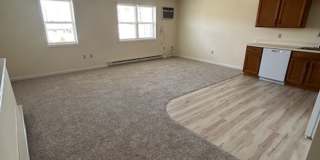 Beautiful 2BR Townhome Near Indian Park – Garage + Storage Gallery 5