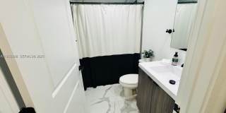 1312 NW 3rd St Gallery 6