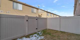 Amazing 2 Bed - 2.5 Bath Townhome in West Haven! Available NOW! Gallery 1