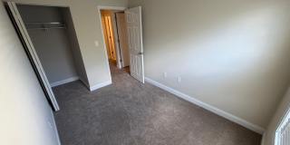 534 LANCASTER Place Gallery 11