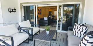 Beautiful waterfront townhouse in the heart of Miami Gallery 17