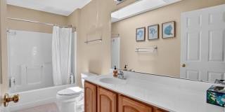 1403 N Shevlin Ct Gallery 22