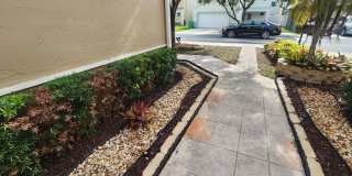 250 E RIVERBEND DR #250 SUNRISE, FL 33326 Gallery 1