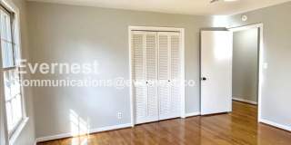 1307 Brockton Drive Gallery 13