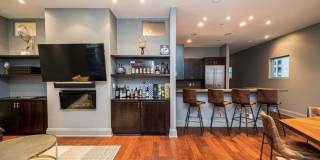 Luxury Penthouse Condo Located in Downtown Pittsburgh (Reduced Security Deposit on Move in) Gallery 5