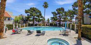 Upgraded 2 bedroom 2 bath upstairs condo Gallery 50