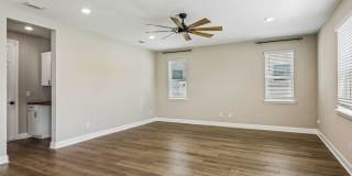 Immaculate 4 bedroom, 2.5 bathroom home with a dedicated office, spacious loft, and 2,648 square feet of living space Gallery 5