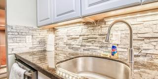 1701 ELM Street Gallery 88