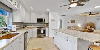 Pool Home for rent Gallery 31