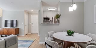 Vista Commons Apartment Homes Gallery 23