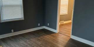 Cozy 2-Bedroom Duplex For Rent Gallery 3