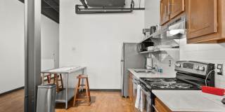 505 Central Gallery 9