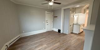 Charming Lower Unit 1 Bedroom with Gourmet Kitchen Gallery 2