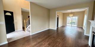 *Coming Soon* Beautiful 4 Bedroom 2.5 Bath Single Family House Gallery 6