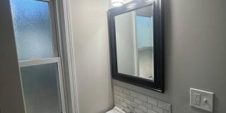 256-258 Woodbine Avenue Gallery 12