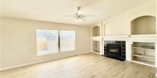 561 Janet Lane Gallery 8