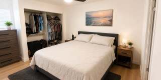 5146 E OAK Street Gallery 6