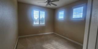 5 Bedroom Home Behind the Gate of Wisteria Place Gallery 22