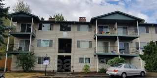 17838 NE Multnomah Dr Gallery 1
