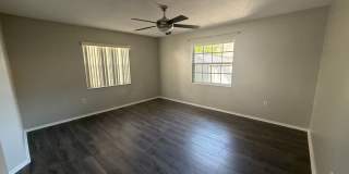 STUNNING 3 BEDROOM, 2 BATHROOM, 2 CAR GARAGE HOME LOCATED IN THE HIGHLY SOUGHT AFTER BRIARWOOD COMMUNITY. Gallery 22