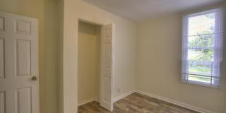 2540 GREENMOUNT Avenue Gallery 13