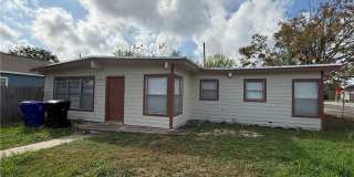 3601 Marion Street Gallery 1