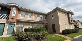 Updated 2BR Condo with Garage in Hunter’s Creek Gallery 4
