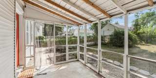 Charming 3-Bedroom Home Near Fontenelle Park Gallery 9