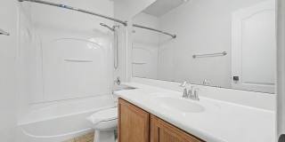 1944 N 77TH Glen Gallery 28