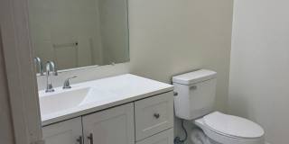 3 Bedroom/3.5 Bath Townhome Gallery 5