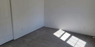 Pet Friendly 3 Bedroom 2 Bathroom Duplex Gallery 27