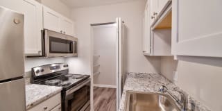 Glen Hills Apartments Gallery 1