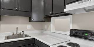 Four Seasons Townhomes Gallery 18