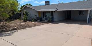 1039 E LARKSPUR Lane Gallery 1