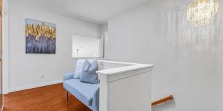 201 N Lincoln Gallery 13