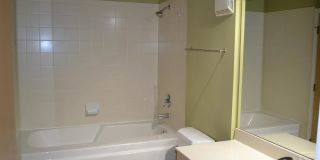1430 S Michigan Ave # 3 Gallery 6