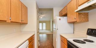 3 Bedroom, 2 Bath Home with Fully Fenced Yard – Pet Friendly! Gallery 13