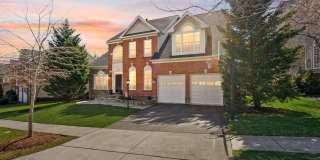 43941 RIVERPOINT Drive Gallery 1
