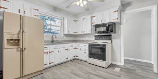230 Downer Gallery 10