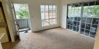 Conveniently Located 1BR Townhome in Desirable Crosspointe at Halawa Conveniently Located 1BR Townhome in Desirable Crosspointe at Halawa Gallery 1