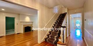 Charming Dutch Colonial in Brookside w/ an Updated Kitchen, Wood Floors, Fenced Yard and a Finished Third Floor! Gallery 5