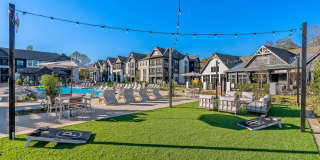 Portier at Midtown Gallery 39