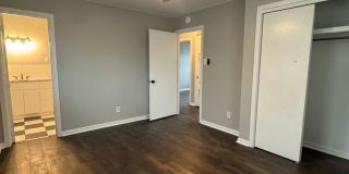 4409 38th Street Gallery 15