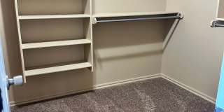 Beautiful home located in the Waterstone area! NO PETS! Gallery 27