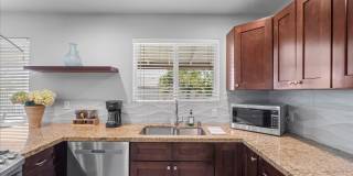 7419 E BELLEVIEW Street Gallery 10