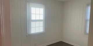 Renovated 2 Bedroom Home for Rent in Kingsport TN | Modern Kitchen Gallery 8